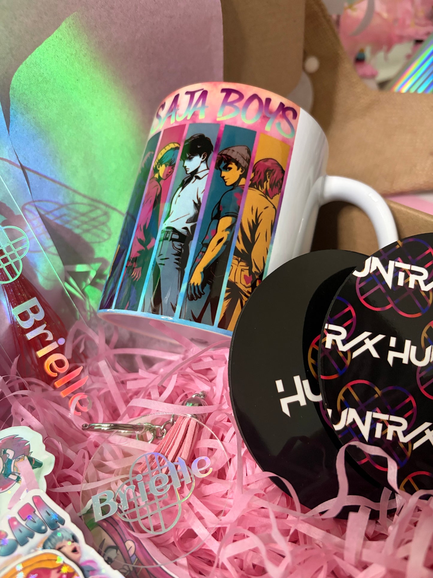 Pack 1 + Nombre | Huntrix x Saja Boys - Comic Pastel Edition